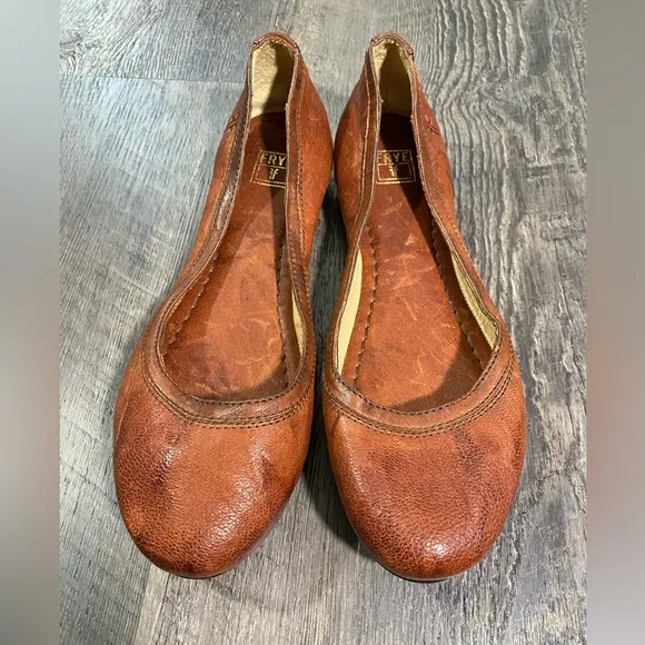FRYE Leather Flats