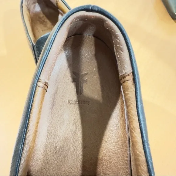 Frye Lena Black Leather Flats size 5.5