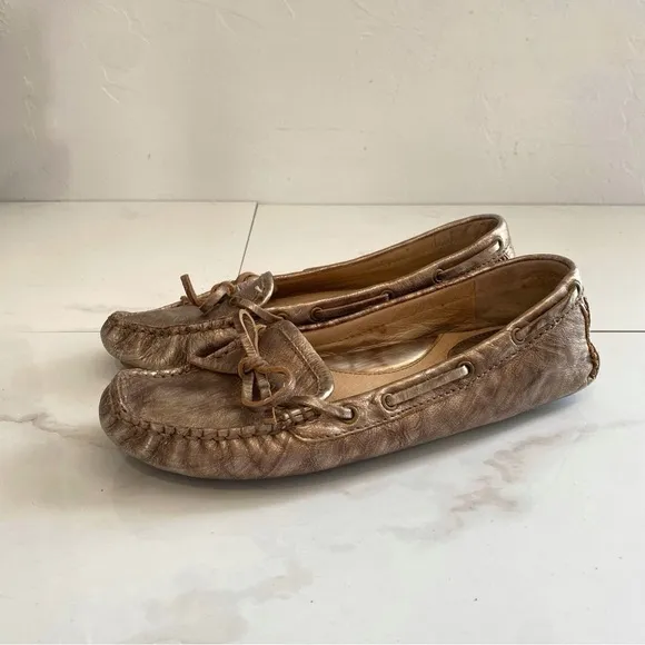 Frye Moccasins Gold Bronze Leather Flats Size 7