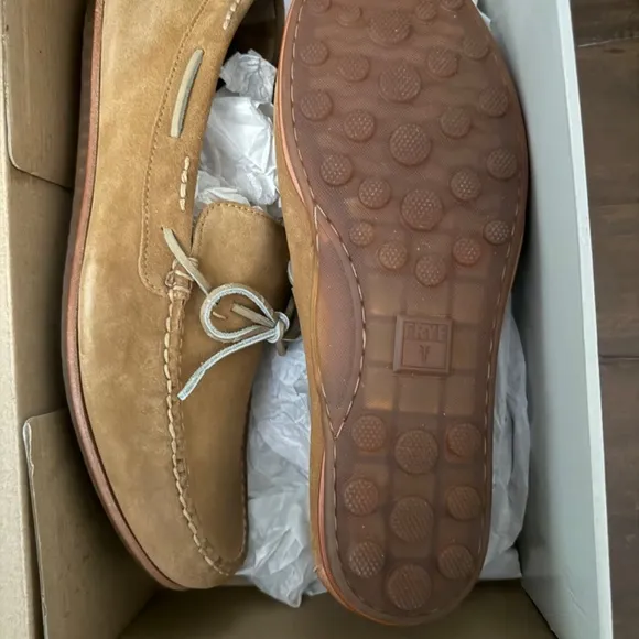 Frye Suede Harris tie