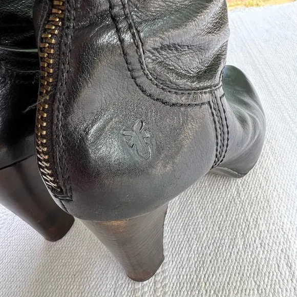 Frye Women Miranda Black Heeled Tall Boots Size 9.5