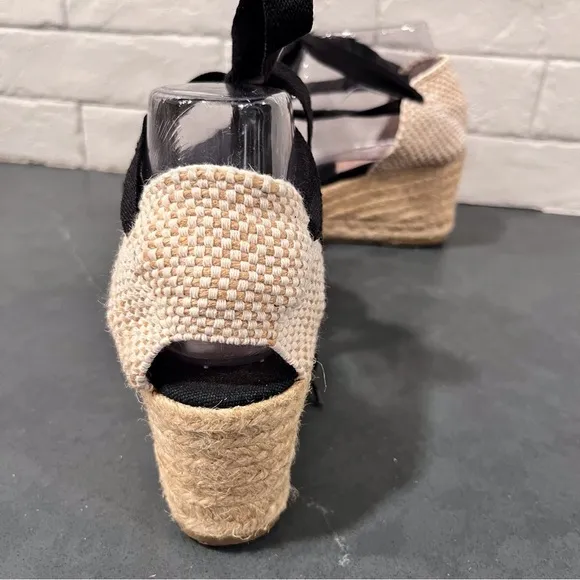 Gaimo sz 38/US 8 black ribbon tie woven espadrille wedges