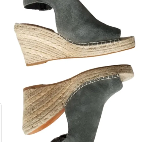 Gap NEW Green Suede Espadrille Wedges Size 9 Open Toe