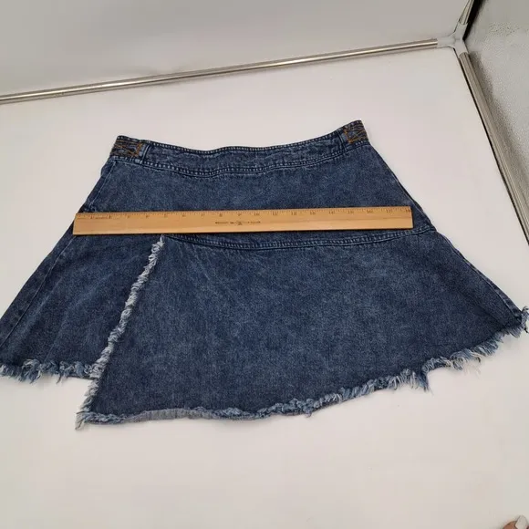 Generation K Denim Jean Y2K Raw Hem Mini Asymmetric Hem Skirt 10