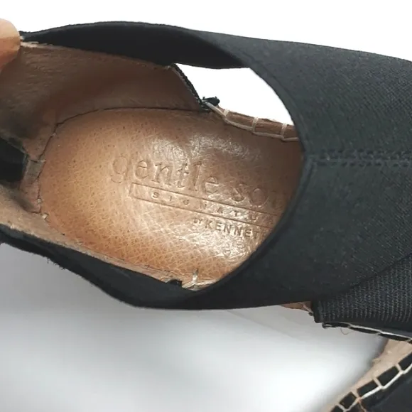 Gentle Soul Colleen Wedge Sandal Strappy Black Size 7