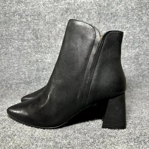 Gentle Souls by Kenneth Cole Danbury Womens 9M Bootie Black Leather Heeled Boots