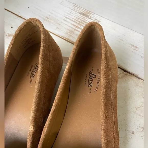 G.H. BASS Bonnie loafers honey tan suede leather sz 6.5 M NWOB moccasins slip-on