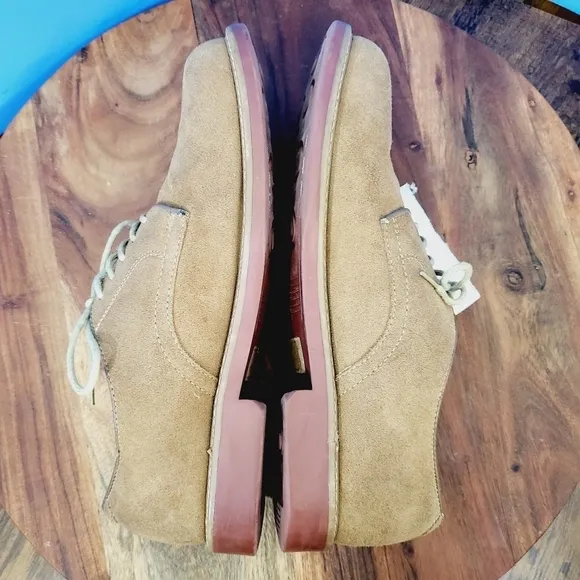 G.H. Bass Brockton Suede Bucs Red Sole Oxford Desert Tan Men's 9.5D