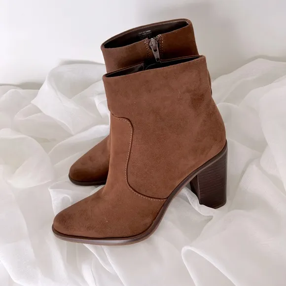 🆕Gianni Bini Brown Ankle Boots NWT 000AJ