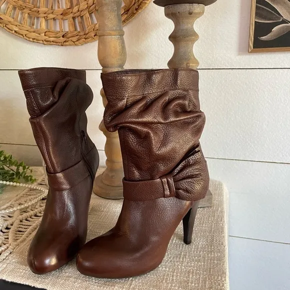 Gianni Bini Brown Heeled Boots With Bow Size 7.5