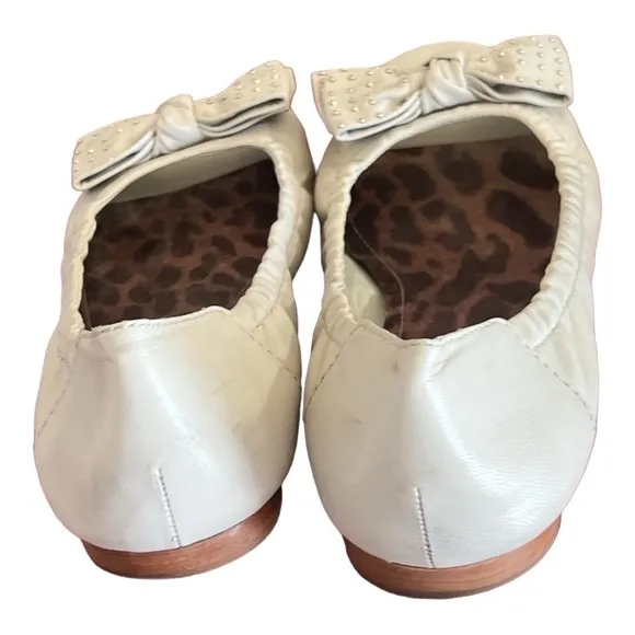 Gianni Bini Leather Flats Size 11.