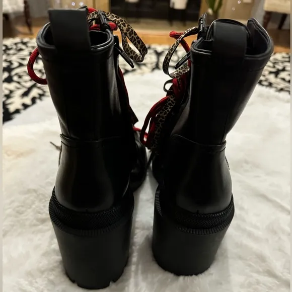 Gianni Bini Ryedderr Leopard Block Heel Combat Boots BlackRed LaceUp 10 NEW