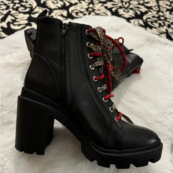 Gianni Bini Ryedderr Leopard Block Heel Combat Boots BlackRed LaceUp 10 NEW