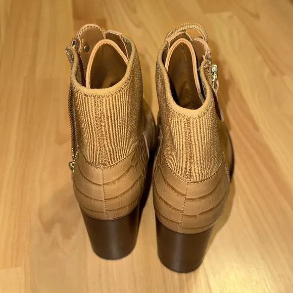 Gibson latimer heeled boots