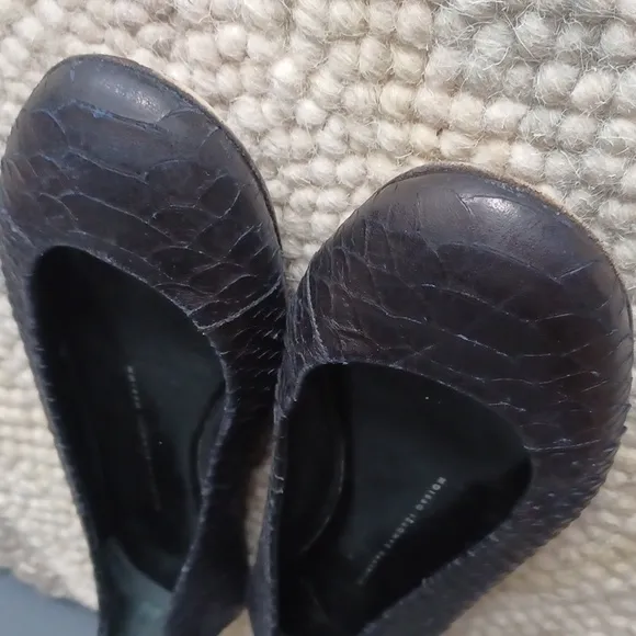 Giuseppe Zanotti  flats