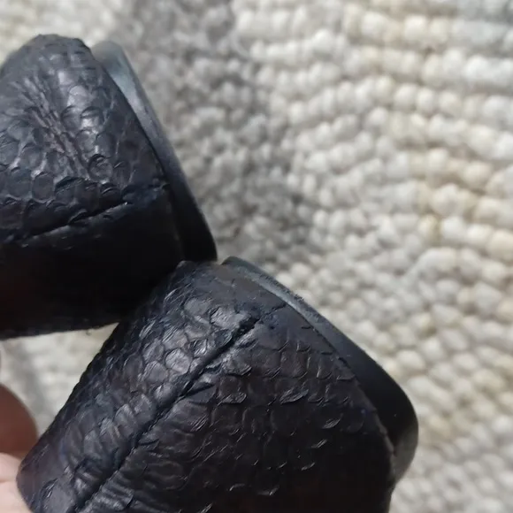 Giuseppe Zanotti  flats