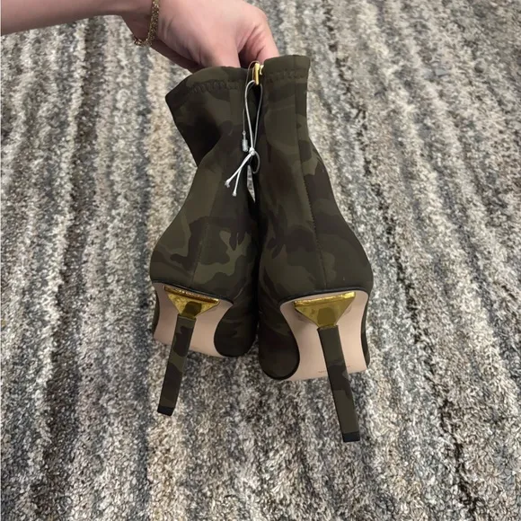 Good American Heeled Pointed Camo Boots Sz 11.5 | Good American Women Camo Boots