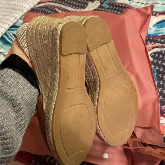 Gorgeous girly FEMME taupe tan Sezane espadrille wedges 38 🌞