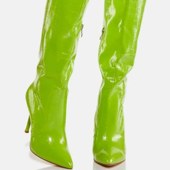 Green Simmi Normen Knee High Boots  ( BRAND NEW !!!! )