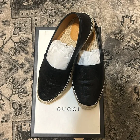 Gucci Black Espadrille Leather Flats