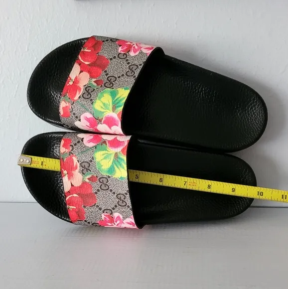 Gucci Blooms Supreme Floral Canvas GG Slide Sandals 7/8