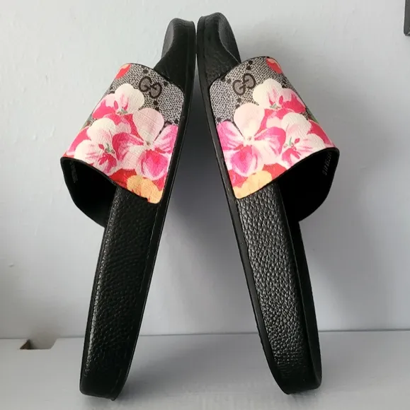 Gucci Blooms Supreme Floral Canvas GG Slide Sandals 7/8