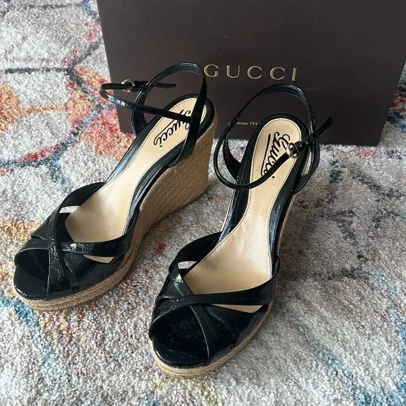 GUCCI GG Microguccissima Black Patent Leather Espadrille Wedges - 41.5