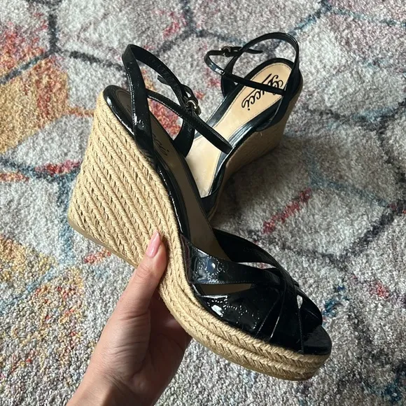 GUCCI GG Microguccissima Black Patent Leather Espadrille Wedges - 41.5