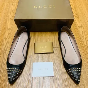 Gucci Rivet Flats
