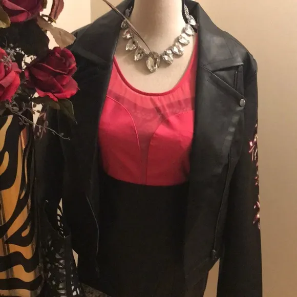 Guess jacket &amp; skirt 2 piece suit.