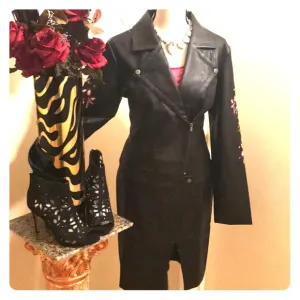 Guess jacket &amp; skirt 2 piece suit.