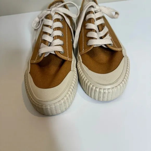 Guffy Womens Canvas Sneakers – Low Top walking shoes