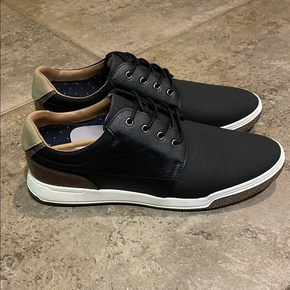 Hawker Rye Black Thorelle Textured Sneaker Shoe Mens Size 10.5 NEW Stitch Fix