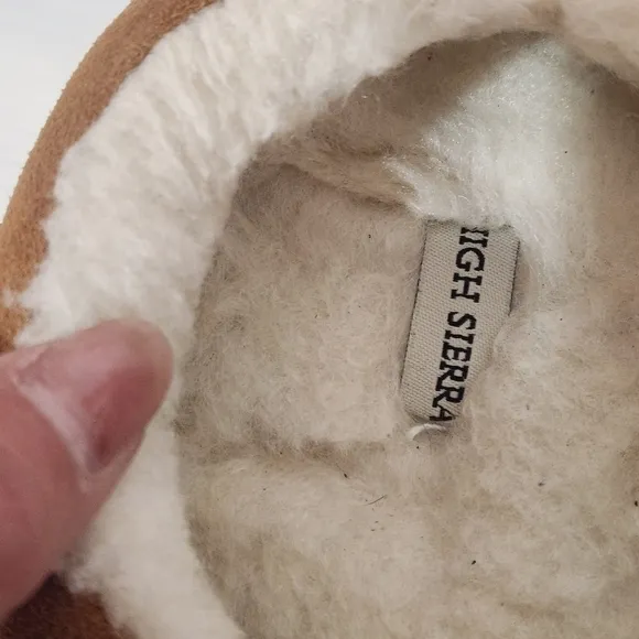 High Sierra Andy Suede Slippers Lined Size 9M