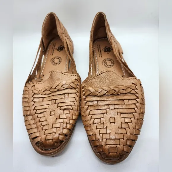 Hurachies Leather Flats Rubber Soles Sz 7