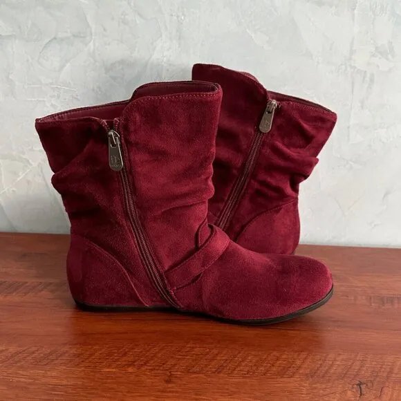 I.D‎ Required Faux Suade Burgandy Boots Sz 10W