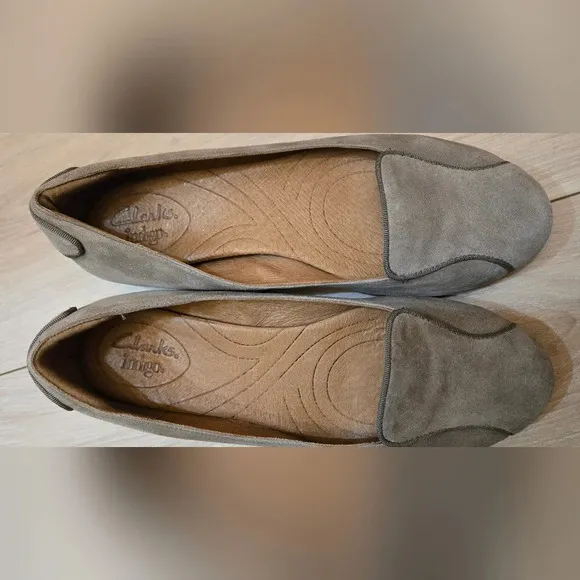 Indigo by Clarks leather flats