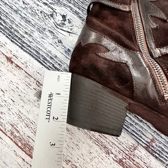 I.N.K. Shoes Vintage Brown Leather and Suede Western Style Booties​