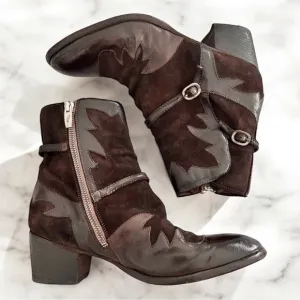 I.N.K. Shoes Vintage Brown Leather and Suede Western Style Booties​