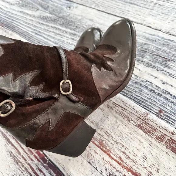 I.N.K. Shoes Vintage Brown Leather and Suede Western Style Booties​
