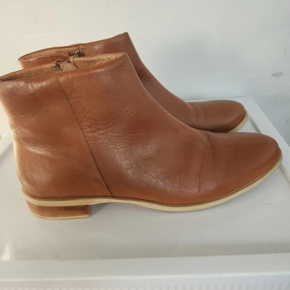 Iona cognac flat leather ankle boots