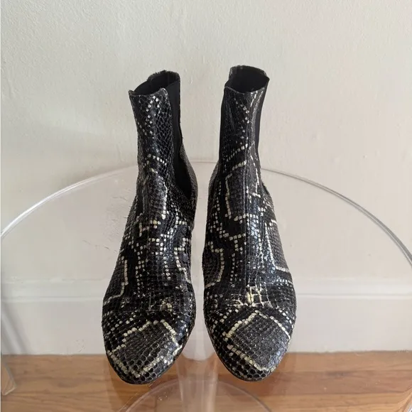 Isabel Marant Snakeskin heeled boots grey 39