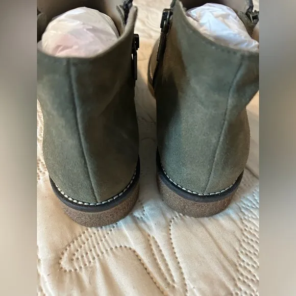 Italeau Foliana Waterproof Women’sOlive Suede Ankle Boots Booties Siz38.5 US 7.5