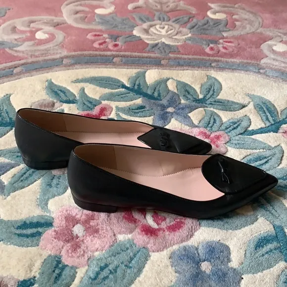 J CREW BUTTER LEATHER FLATS