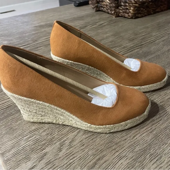 J. Crew Factory Canvas Espadrille Wedges Shoes. New