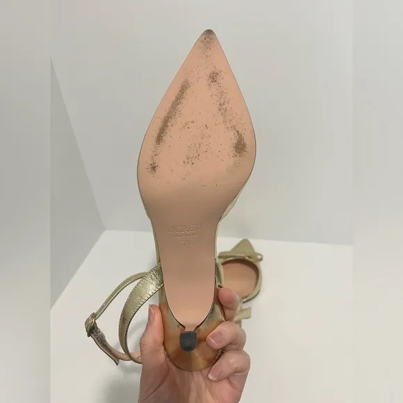 J crew Made-in-Italy Colette bow pumps in gold metallic crinkle leather size 7.5