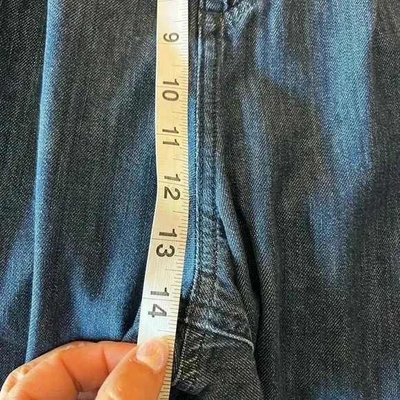 J Crew Trouser Jeans Pleated Strait Leg Blue Denim NWT Women’s Size 32