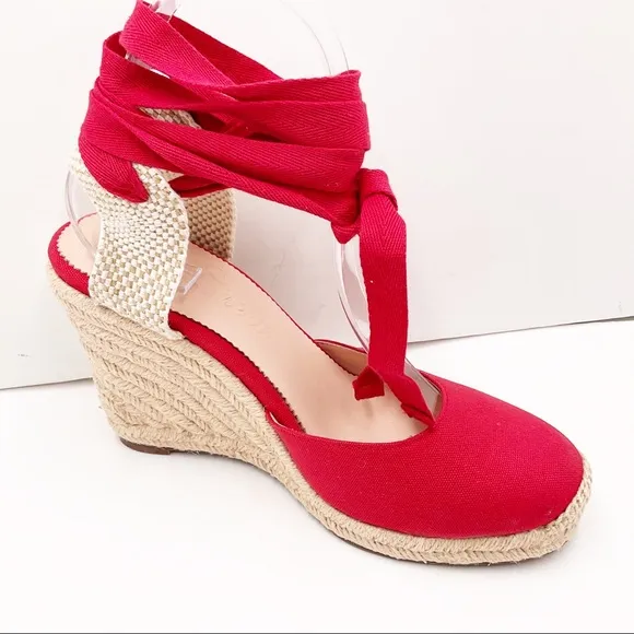 🆕{J. Crew} Vintage Red Round-Toe Canvas Espadrille Wedges