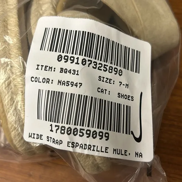 J Crew Wide-strap espadrille mule wedges BQ431