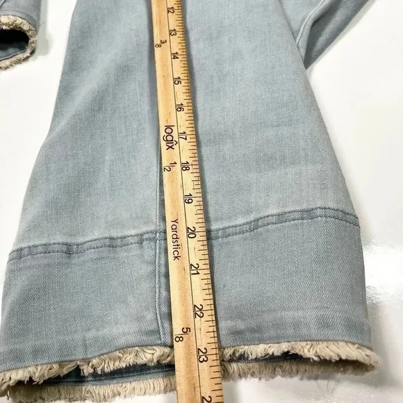 J Jill Jeans Cropped Authentic Fit Oxford Wash NWT Size 28 Raw Hem Elastic Waist